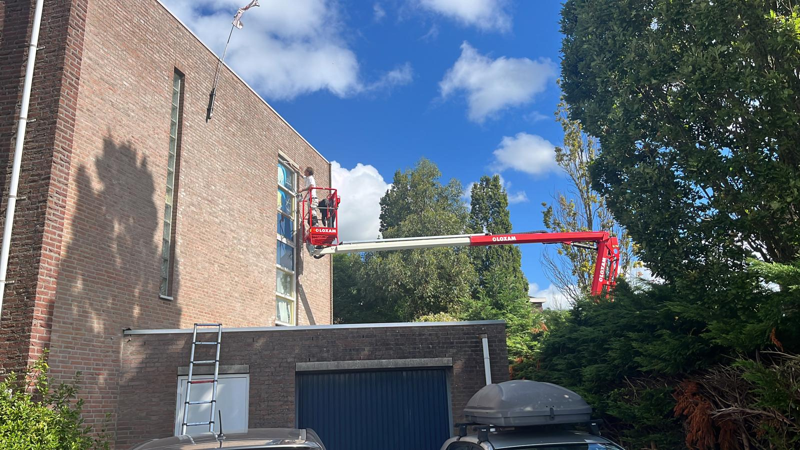 Schilder aan het werk